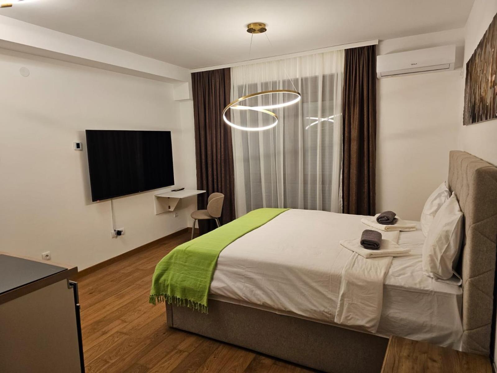 Lust Premium Iii Kragujevac