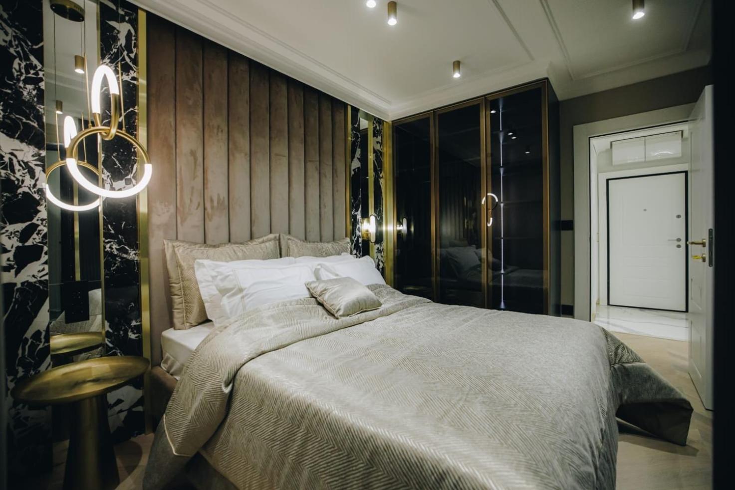 Apartment Lust Premium Iii *